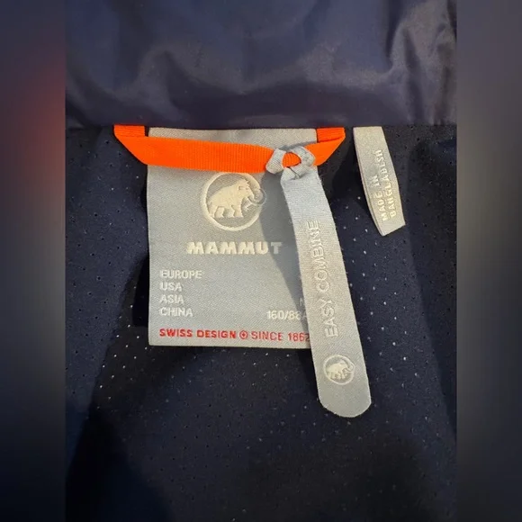 Mammut gortex, Navy Women's Jacket - Picture 4 of 12